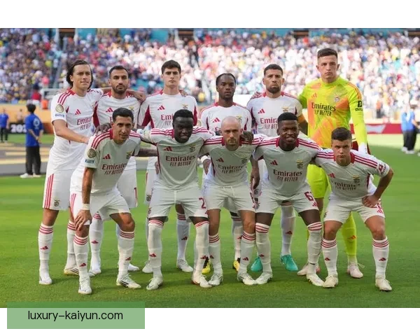 拉莫斯在本菲卡时期表现稳健，持续受到各界关注