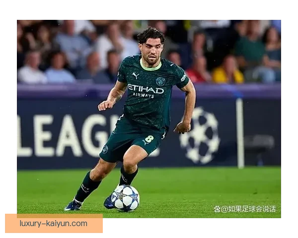 奥德加德中场能力持续提升，展现出优秀的比赛视野与控球技巧